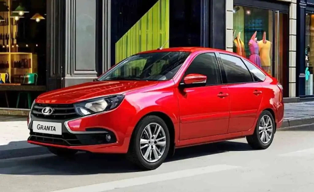 LADA Granta rojo